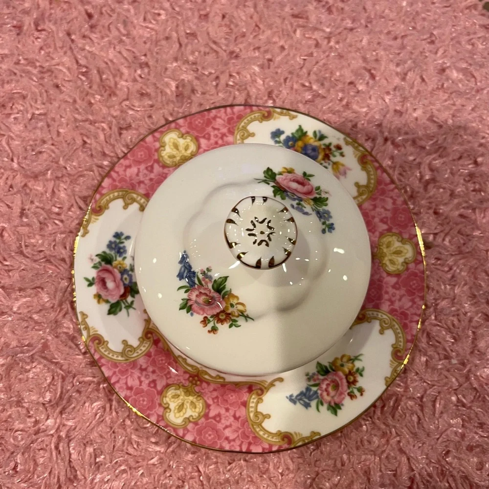 Royal Albert Lady Carlyle Bone China Floral Round Covered Butter Dish